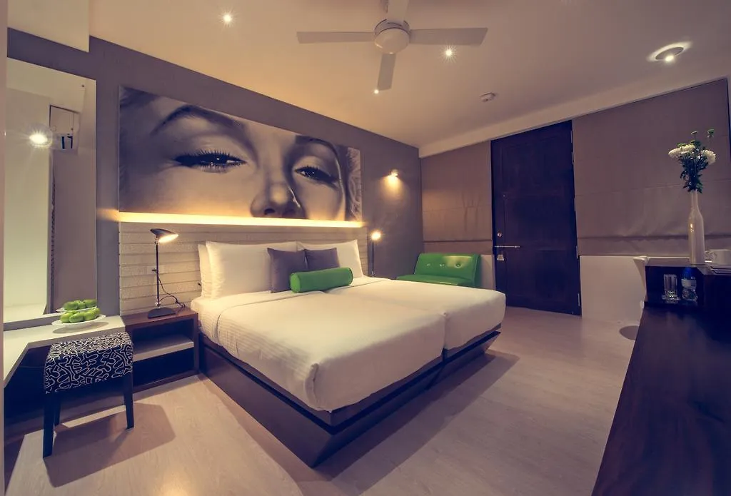 Hotel Pledge 3 Negombo